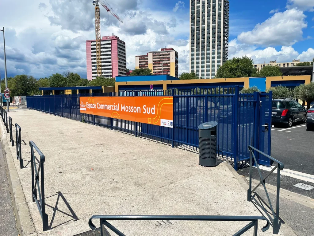 Habillage d’une palissade publicitaire de chantier pour SA3M à Montpellier