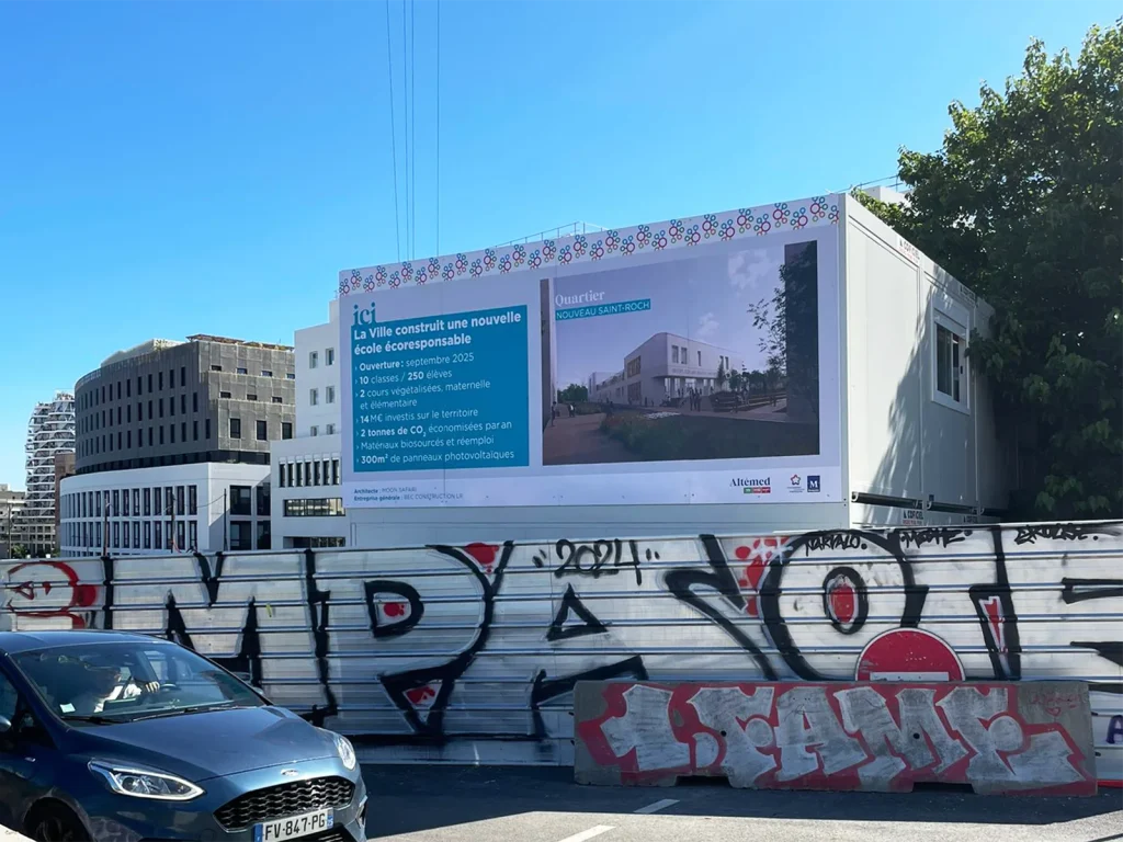 Fabrication et pose d’un panneau mural pour SERM à Montpellier