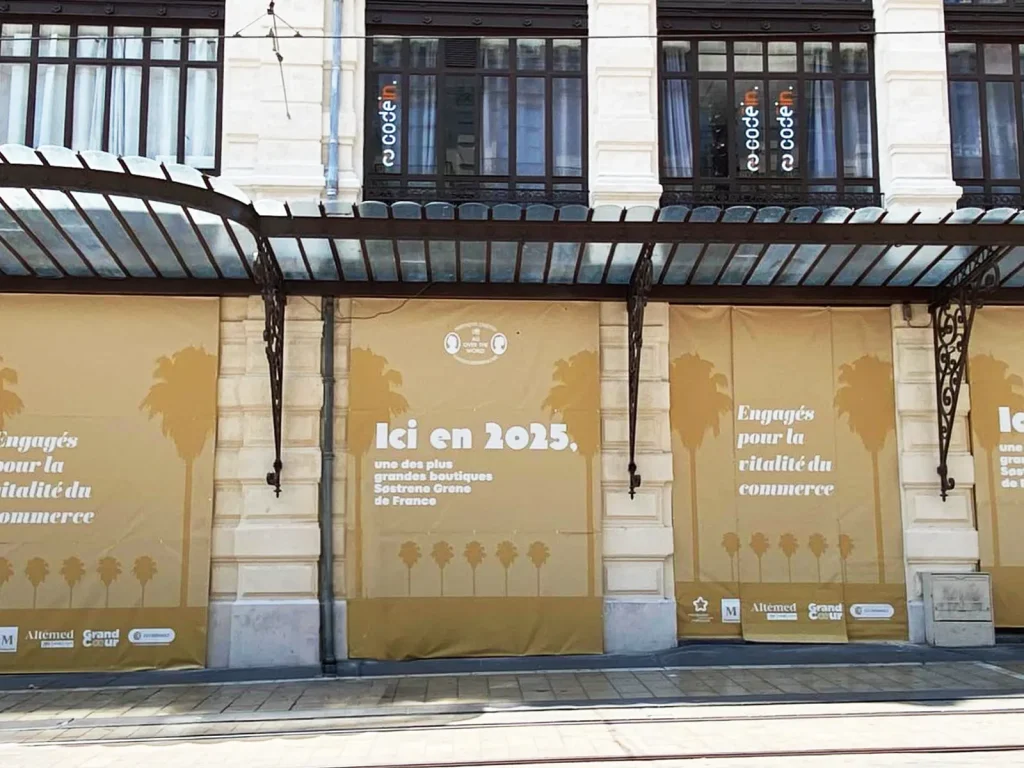 Pose de cinq bâches PVC de chantier pour SA3M à Montpellier