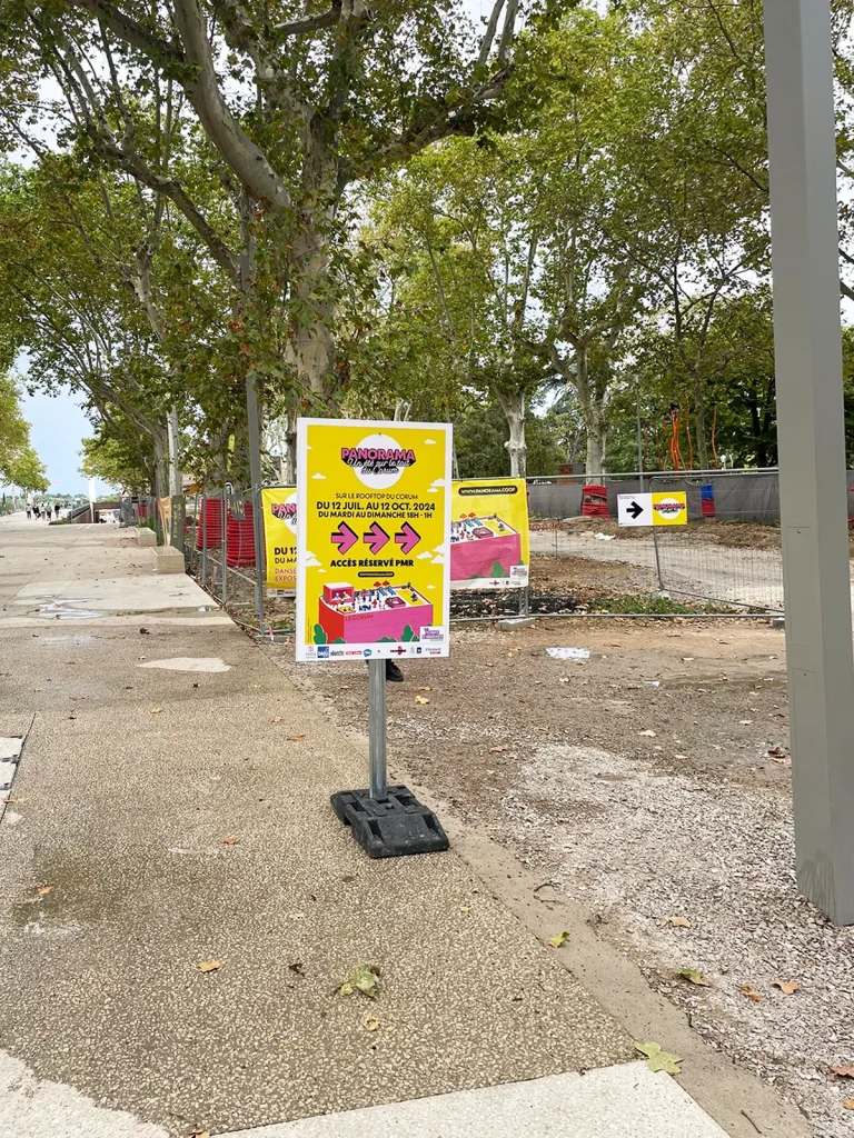 Installation d’une signalétique directionnelle sur poteau pour SERM à Montpellier