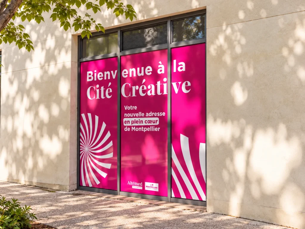 Habillage de vitrine en adhésif imprimé pour Altemed à Montpellier