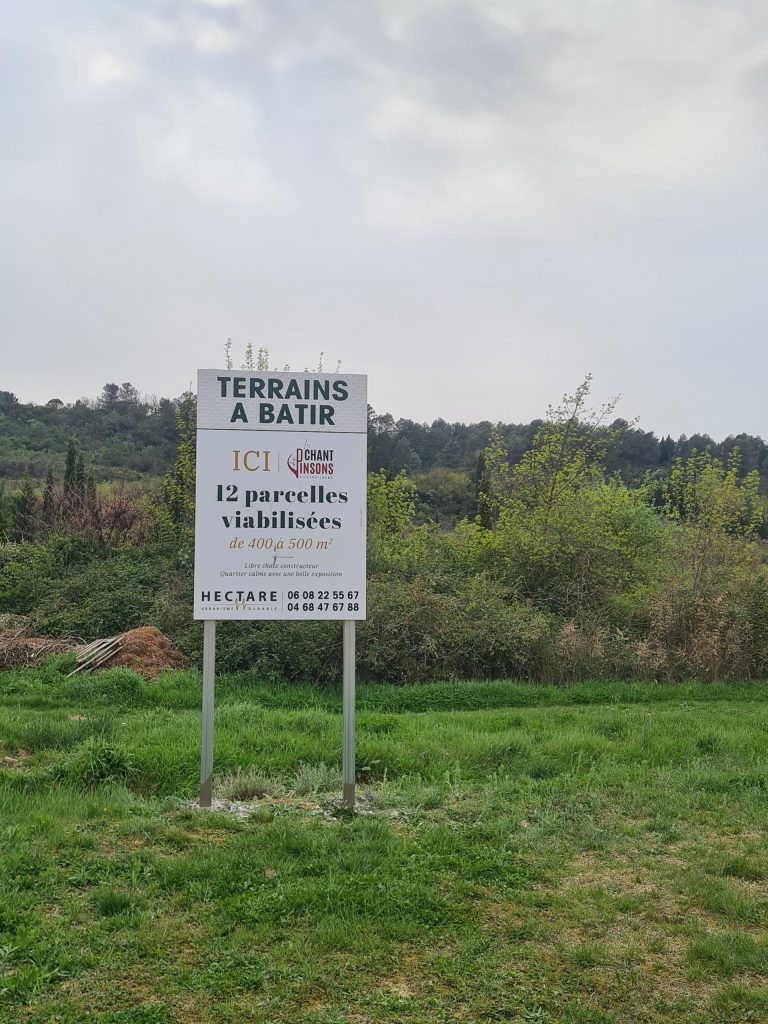 Exemple de signalétique extérieure