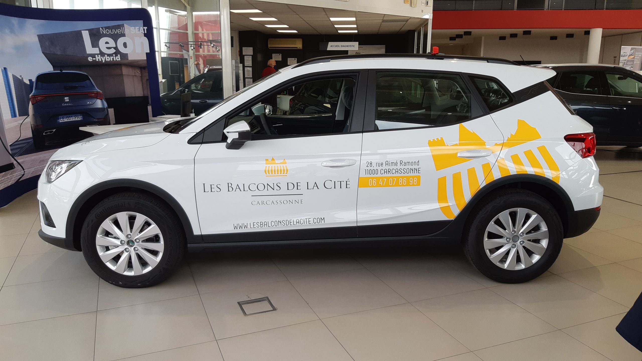 Semi-covering d’une voiture professionnelle